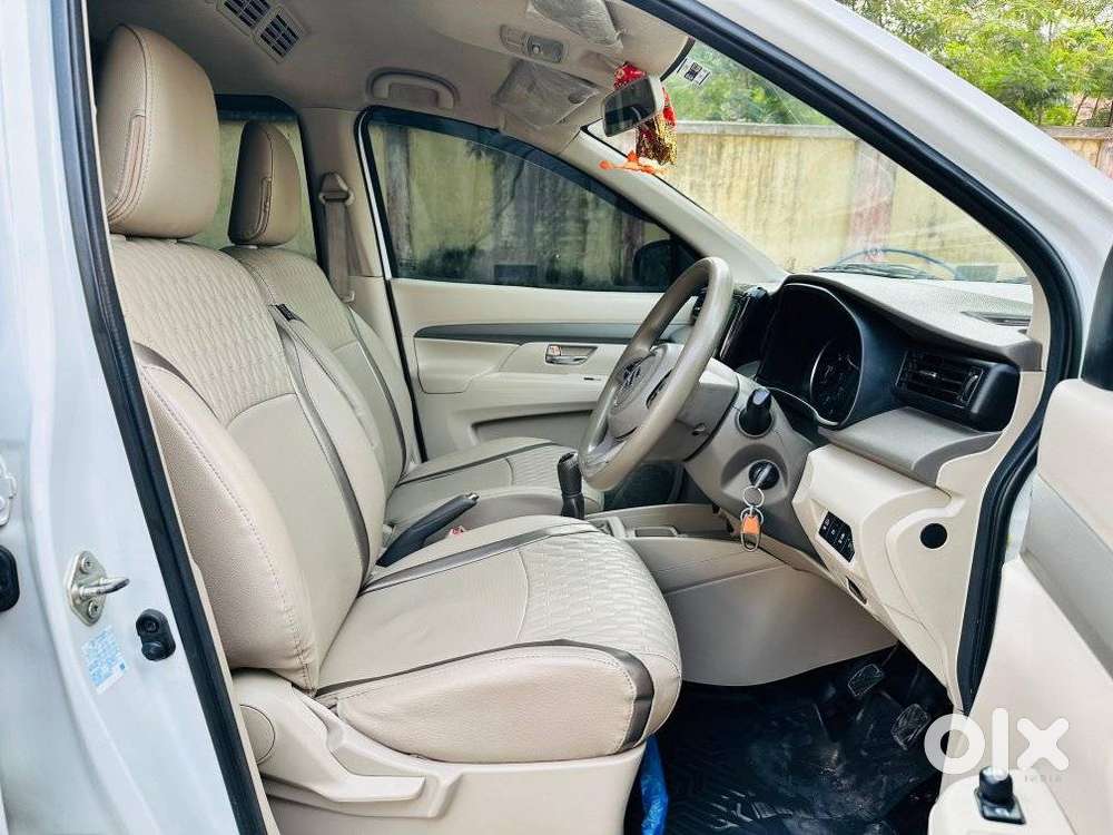 Maruti Suzuki Ertiga Vxi Shvs, 2023, Petrol
