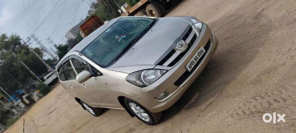 Toyota Innova 2010 Petrol Manual 200000 Km