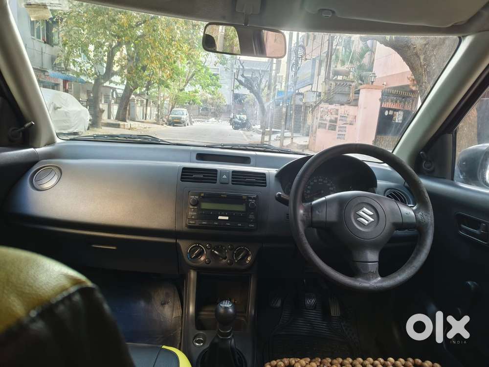 Maruti Suzuki Swift Dzire Tour Ldi, 2017, Diesel