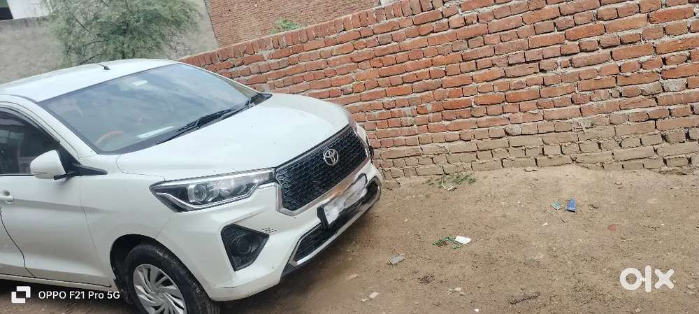 Toyota Rumion 2024 Cng & Hybrids 70000 Km Driven