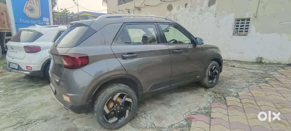 Hyundai Venue Diesel Mt 2021