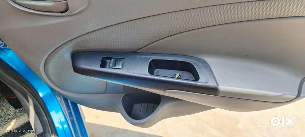 Toyota Etios Liva 2012 Diesel 490000 Km Driven