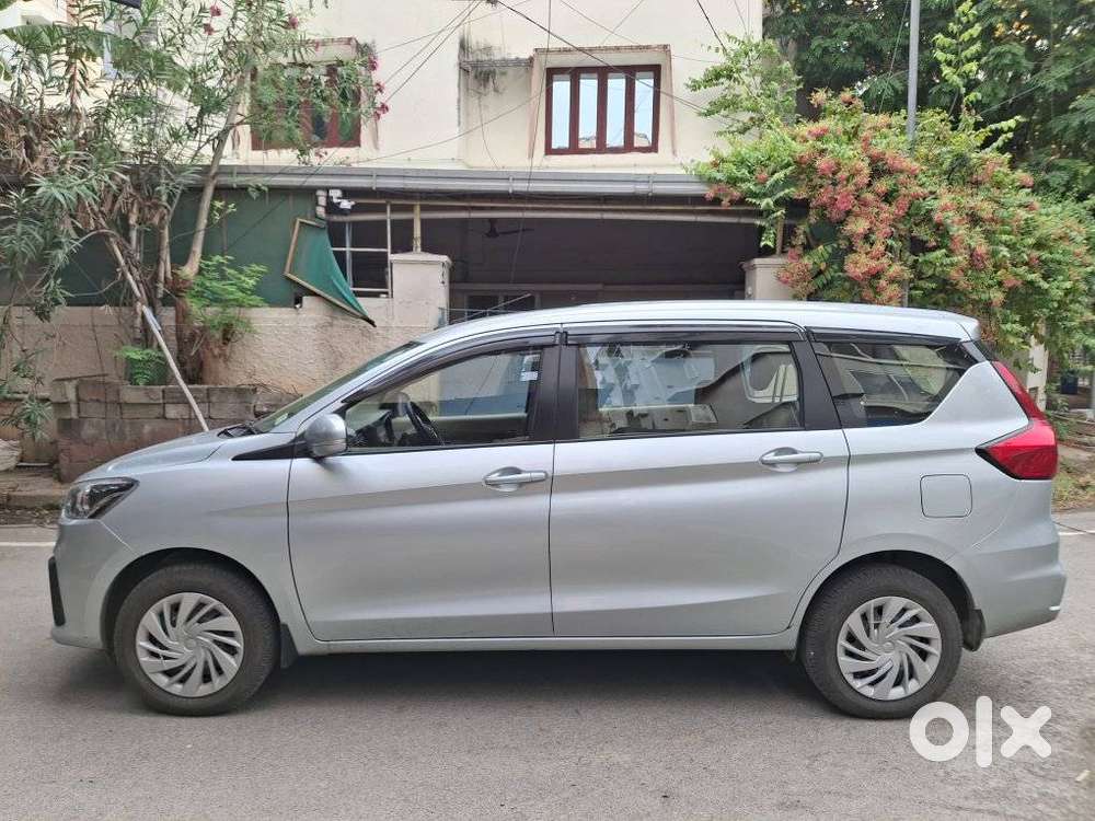 Maruti Suzuki Ertiga Vxi (o) Cng, 2025, Petrol