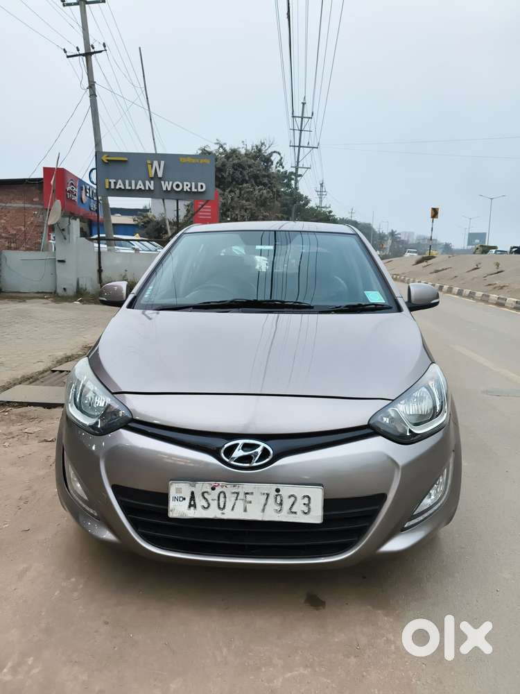 Hyundai I20 Sportz 1.2 Bs-iv, 2013, Petrol