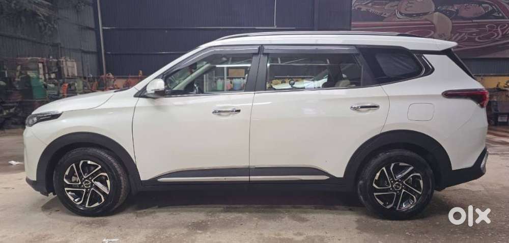 Kia Carens Luxury Plus Diesel 2022  Top Model  Single Owner