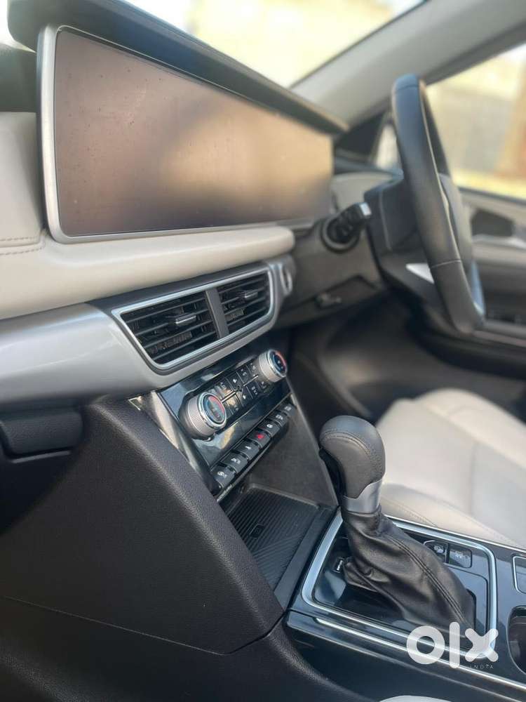 Mahindra Xuv700 Ax7 Luxury Pack Awd, 2023, Diesel