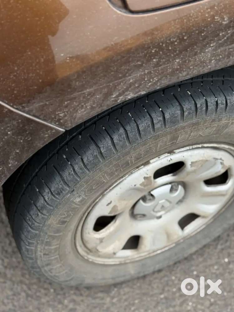 Renault Duster Petrol 2013