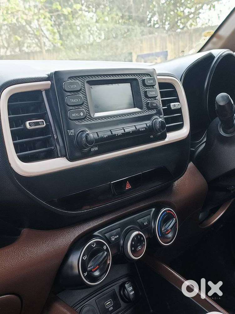 Hyundai Venue S 1.2 Petrol, 2019, Petrol
