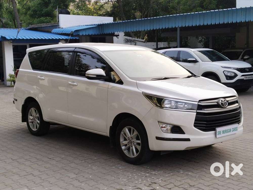 Toyota Innova Crysta 2.4 G Mt, 2016, Diesel