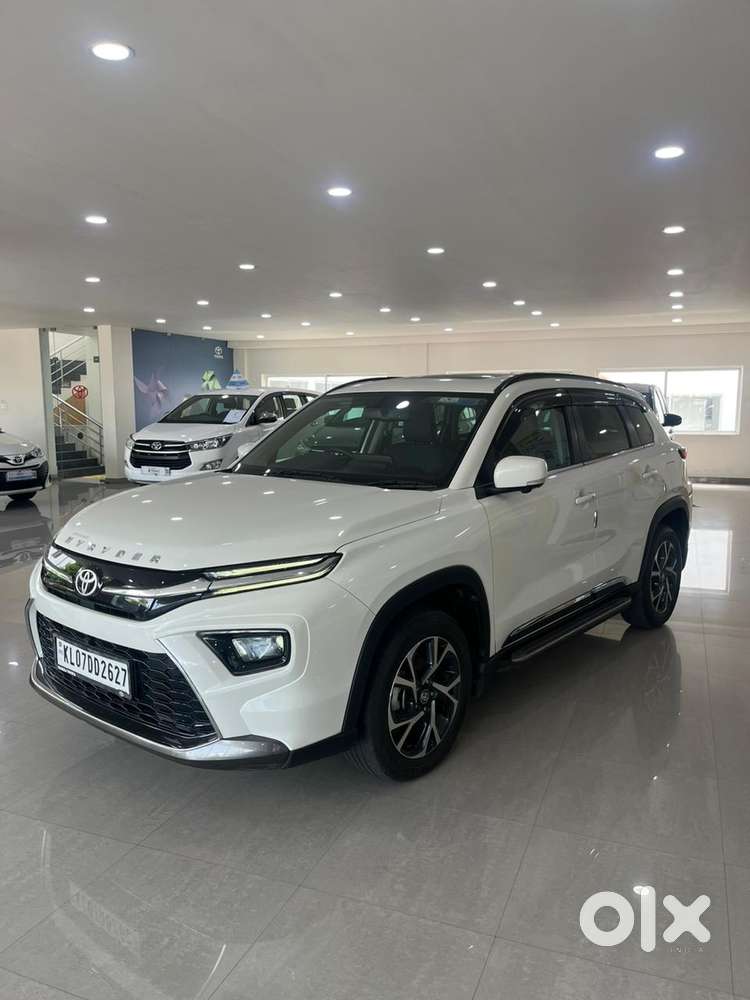 Toyota Urban Cruiser Hyryder 1.5 V Neo Drive At, 2024, Petrol