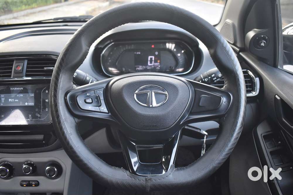 Tata Tiago 1.2 Revotron Xt Rhythm, 2022, Petrol