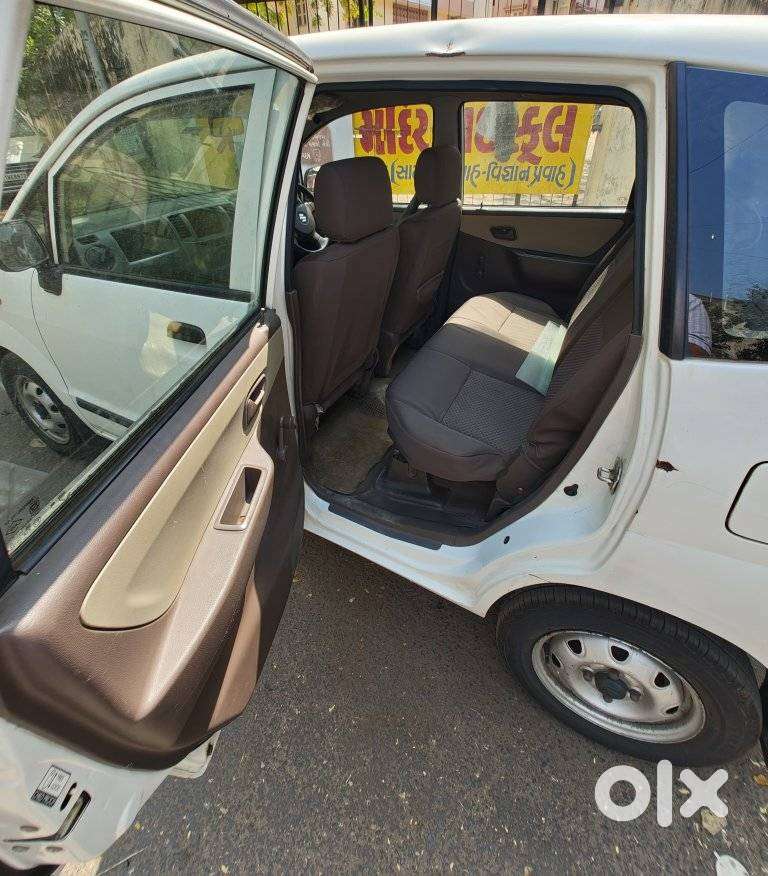 Maruti Suzuki Zen Estilo Lxi Bs Iv, 2011, Petrol