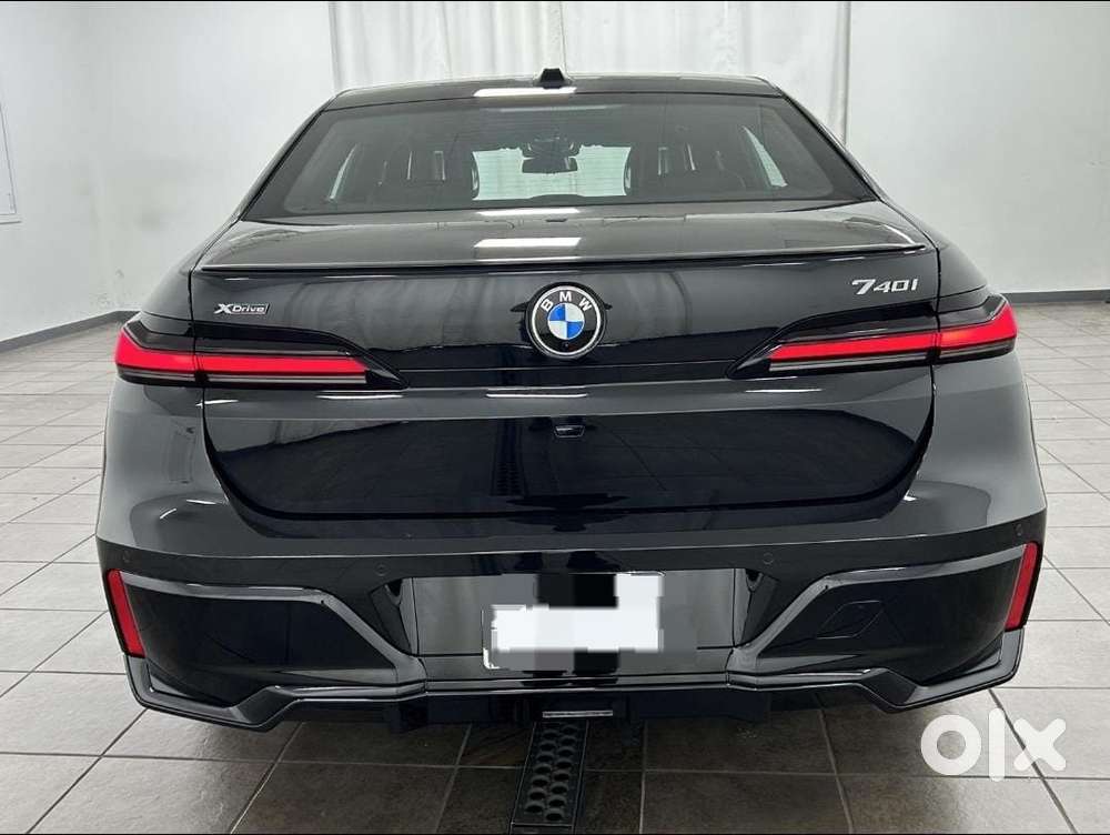 Bmw 7 Series 740i M Sport Petrol Automatic, 2023, Petrol