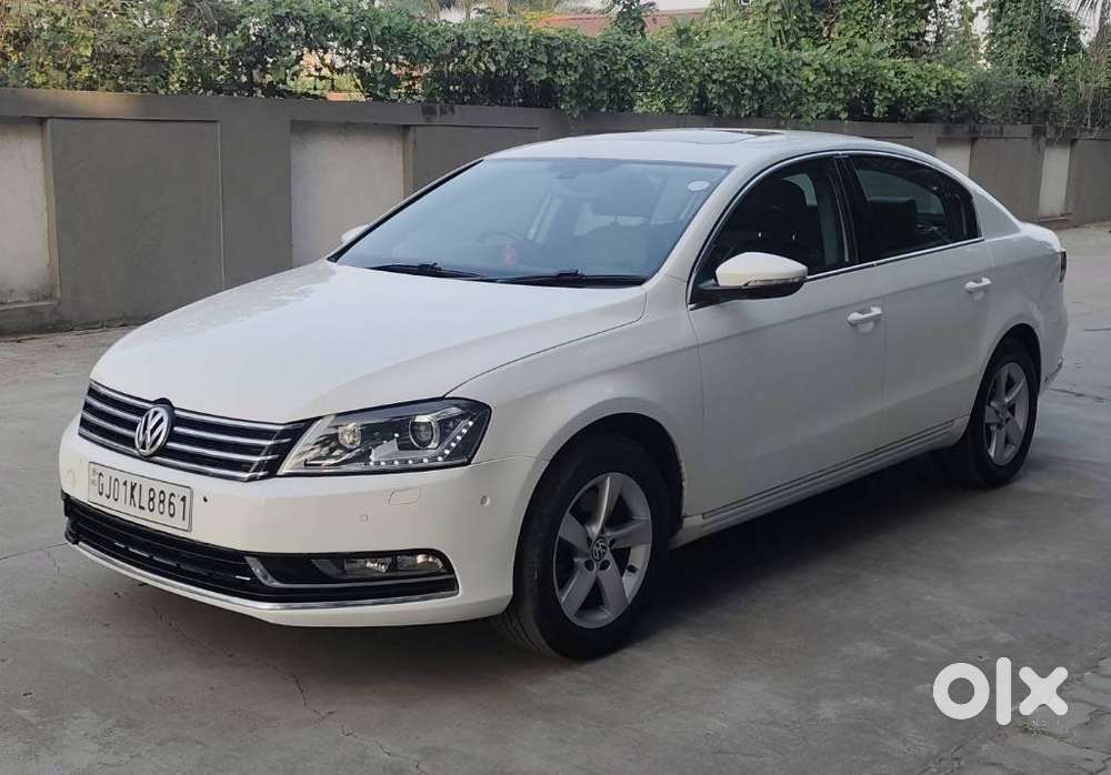 Volkswagen Passat 2010-2014 Diesel Comfortline At, 2011