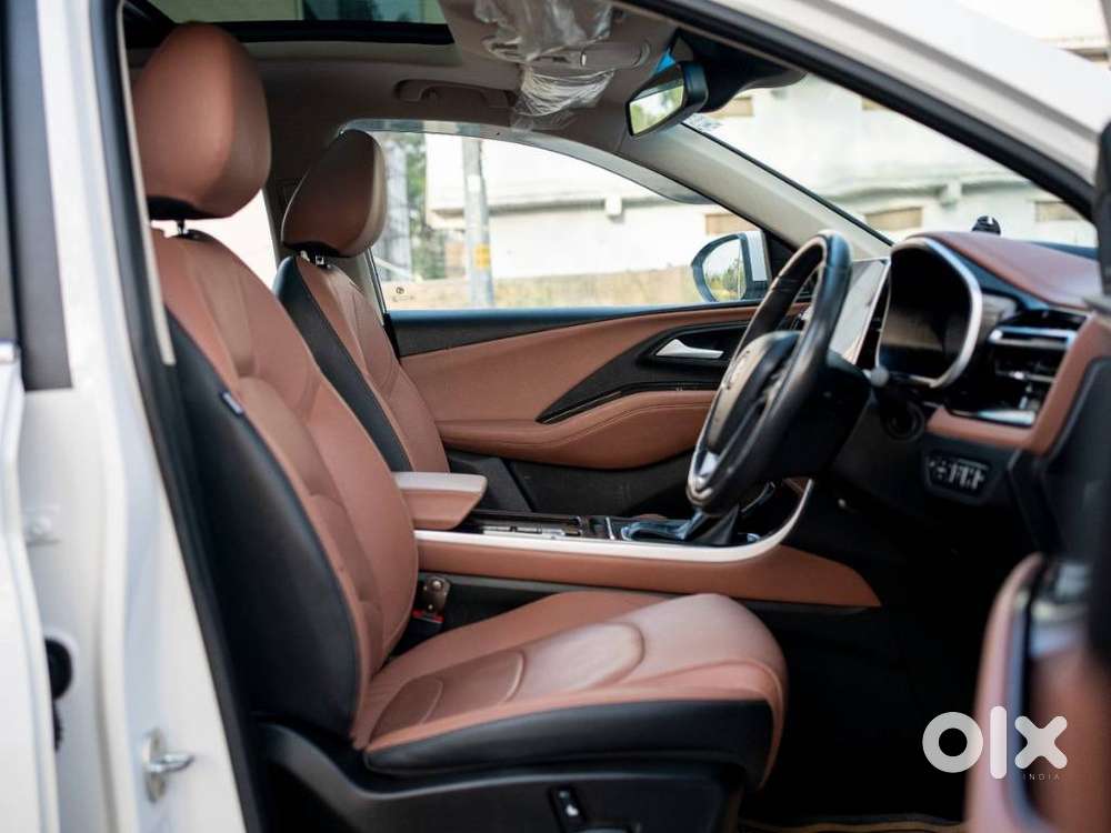 Mg Hector Plus Savvy Pro 1.5 Turbo Petrol Cvt 6 Str, 2024, Petrol