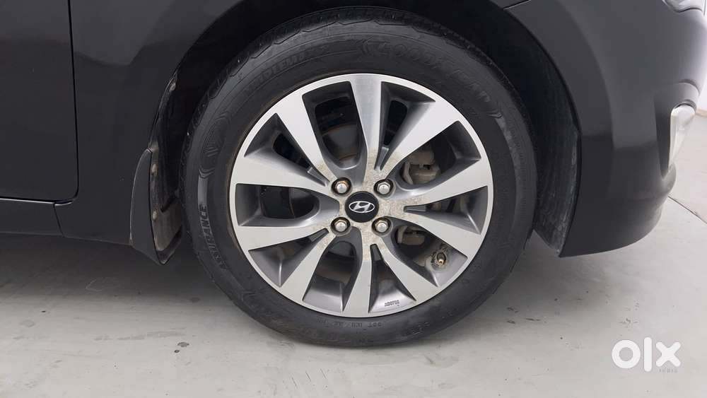 Hyundai Verna [ ] Fluidic 4s 1.6 Vtvt Sx, 2016, Petrol