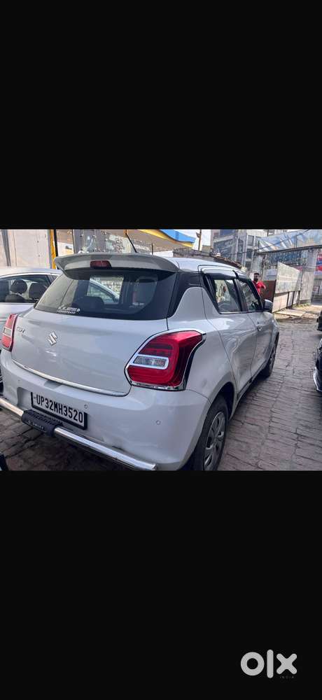 Maruti Suzuki Swift Vxi Optional, 2021, Petrol