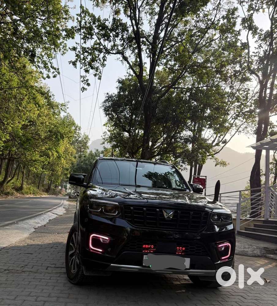Mahindra Diesel 4by4 Car 2023