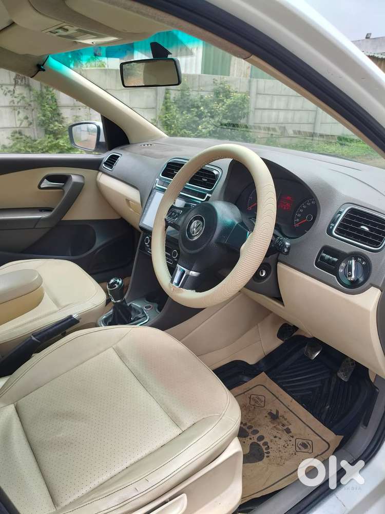 Volkswagen Vento Celeste 1.6 Highline, 2013, Diesel