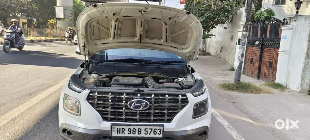 Hyundai Venue Sx Plus Turbo Dct, 2021, Petrol