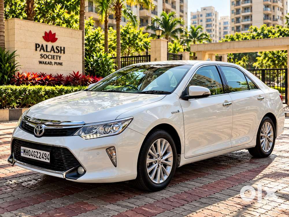 Toyota Camry Hybrid 2.5, 2015, Petrol