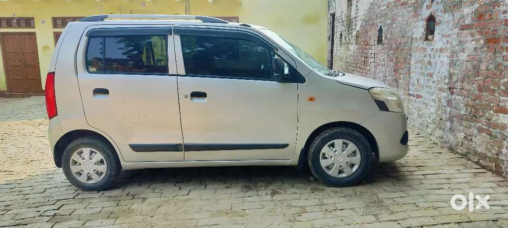 Maruti Suzuki Wagonr 2012 Model Petrol+cng Well Maintained New Tyres