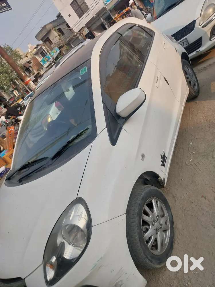Honda Brio 2013 Smt Good Condition