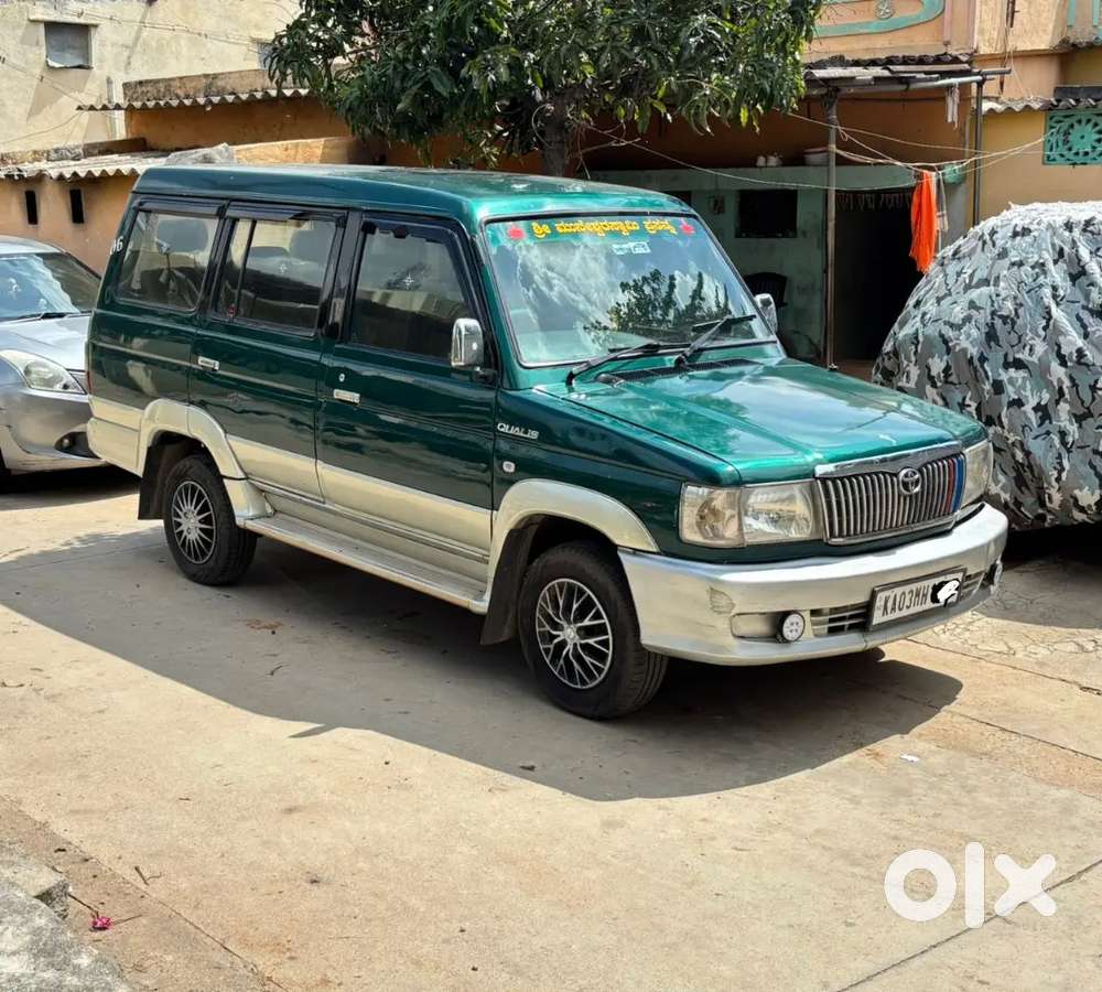Toyota Qualis 2003 Diesel Well Maintained