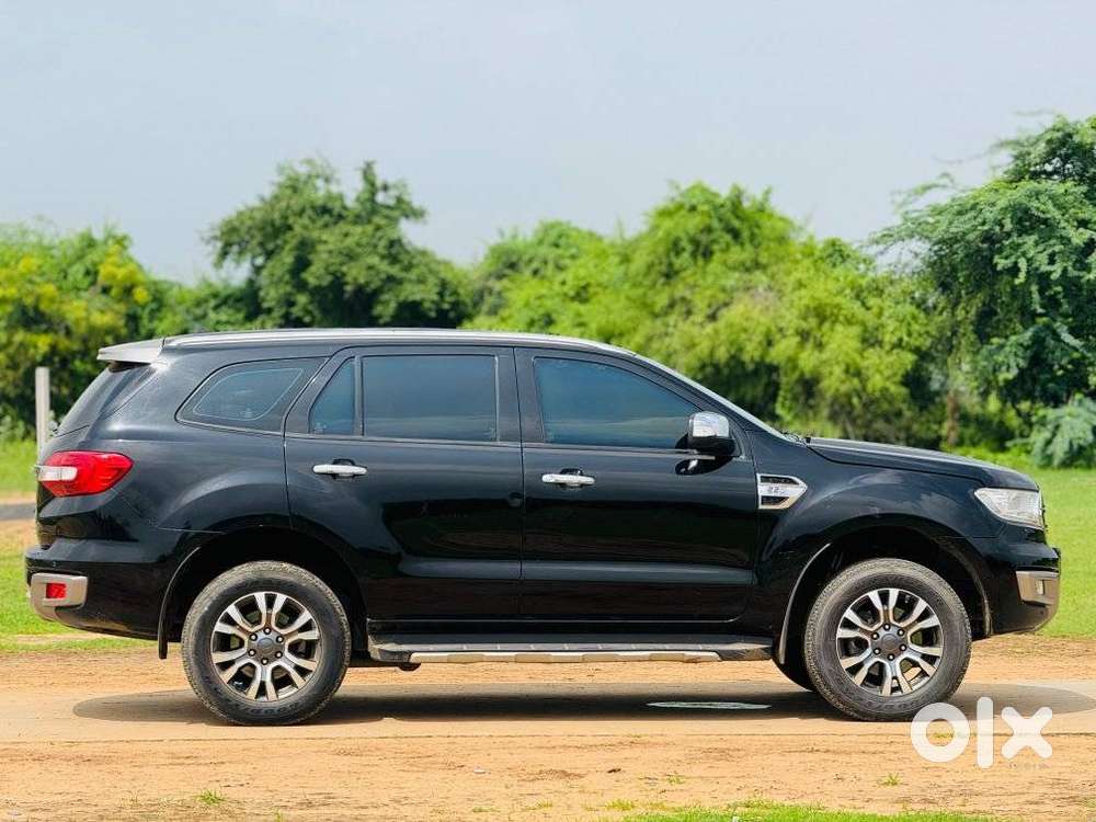 Ford Endeavour 2.2 Titanium At 4x2, 2016, Diesel
