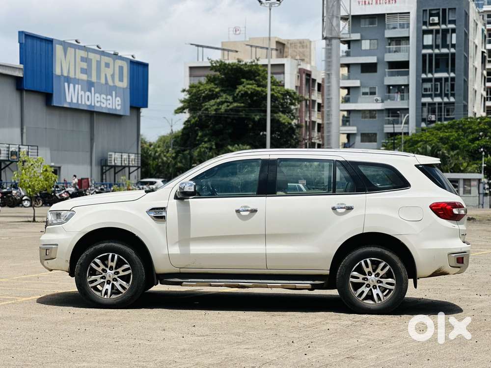 Ford Endeavour 3.2 Titanium At 4x4, 2017, Diesel