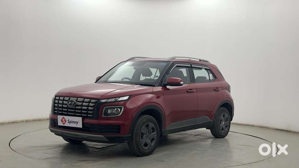 Hyundai Venue 1.2 S (o), 2024, Petrol