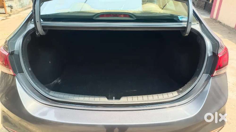 Hyundai Verna 2018 Petrol Well Maintained