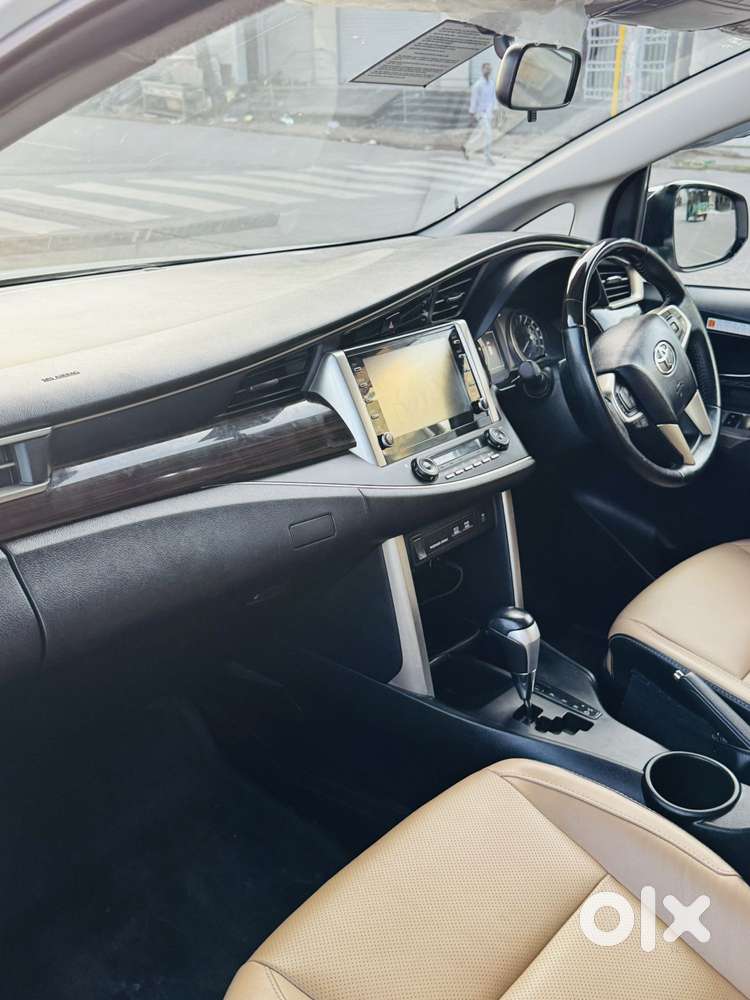 Toyota Innova Crysta [2020-ongoing] 2.4 Zx At 7 Str, 2021, Diesel