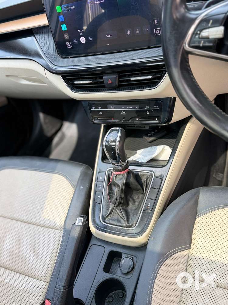 Skoda Slavia Style Matte 1.0 Tsi At, 2022, Petrol