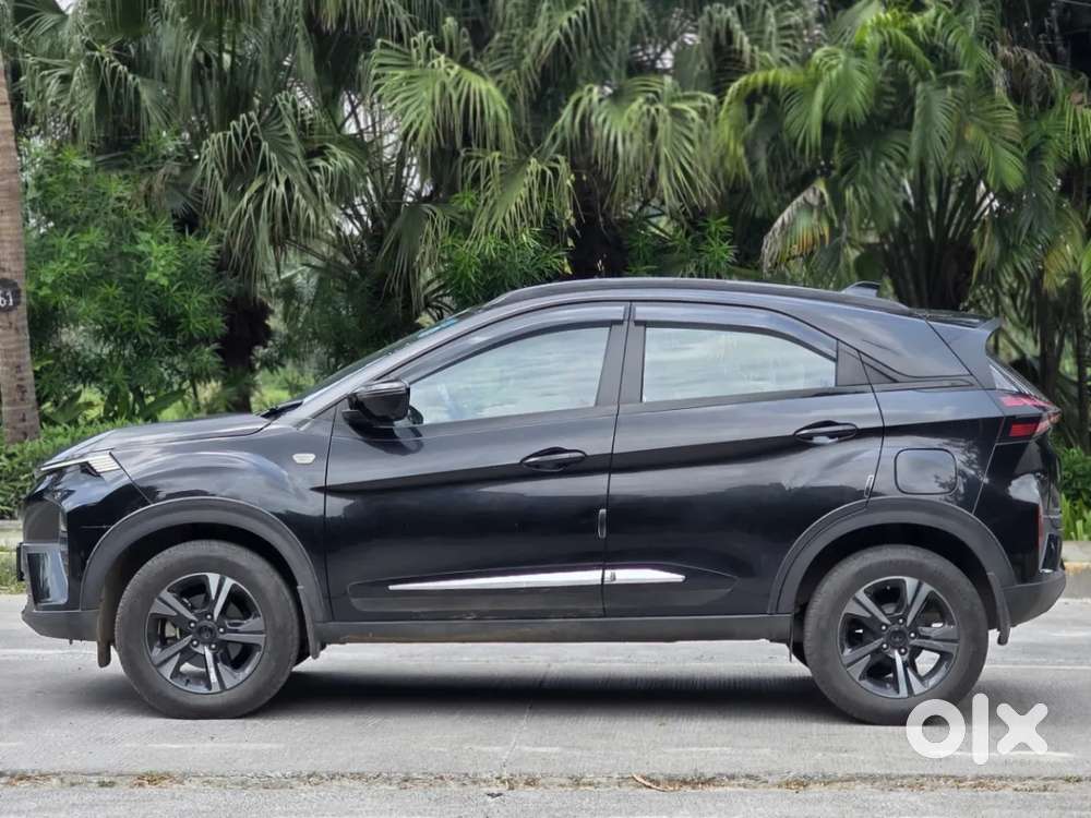 Tata Nexon Fearless 1.5 Revotorq Diesel 6mt Dt, 2024, Petrol