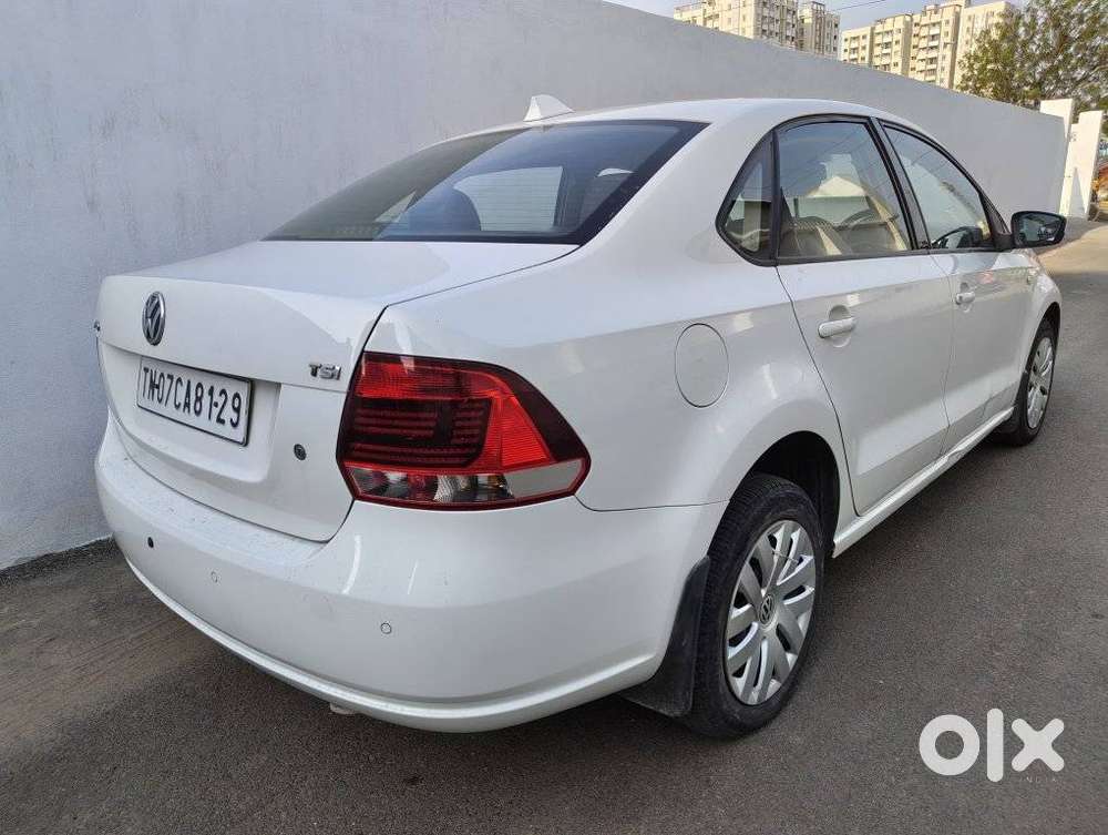 Volkswagen Vento 1.2 Tsi Comfortline At, 2015, Petrol