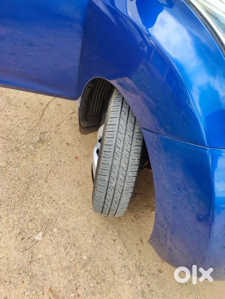 Hyundai E On 2nd Owner Show Room Track