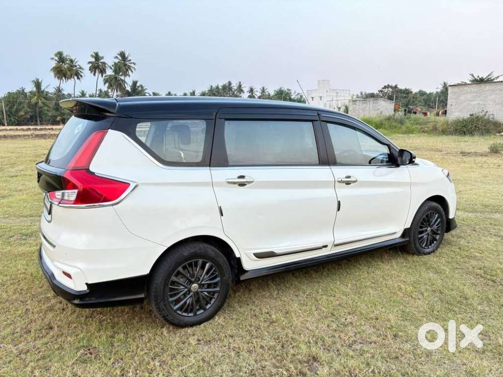 Maruti Suzuki Ertiga Vxi (o) Cng, 2022, Petrol