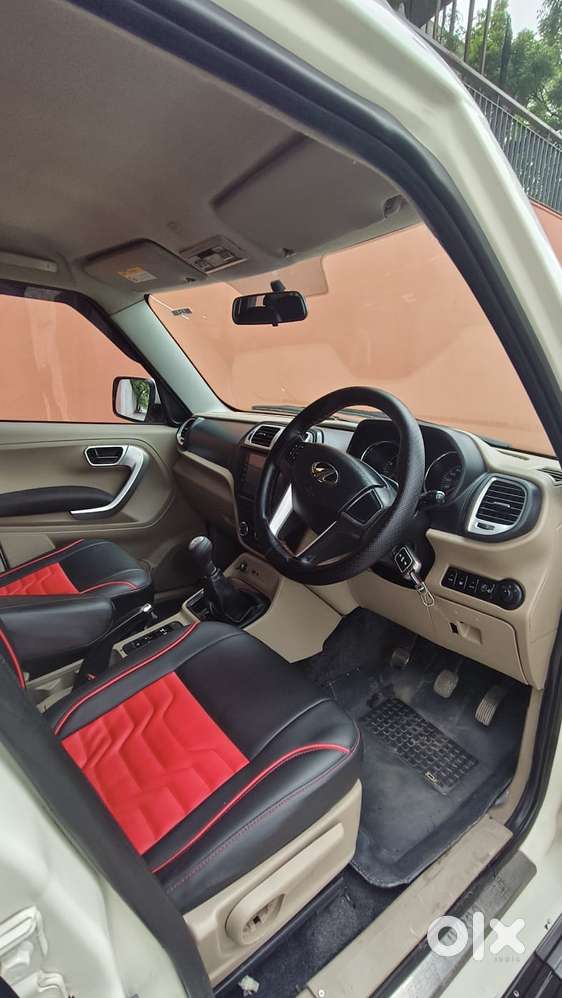 Mahindra Tuv 300 Mhawk100 T8, 2016, Diesel