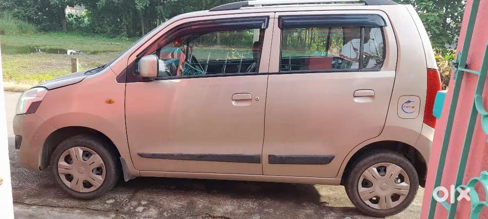 Maruti Suzuki Wagon R 2013 Petrol Well Maintained