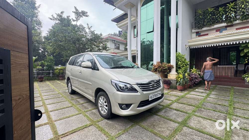 Toyota Innova 2.5 V 7 Str, 2013, Diesel