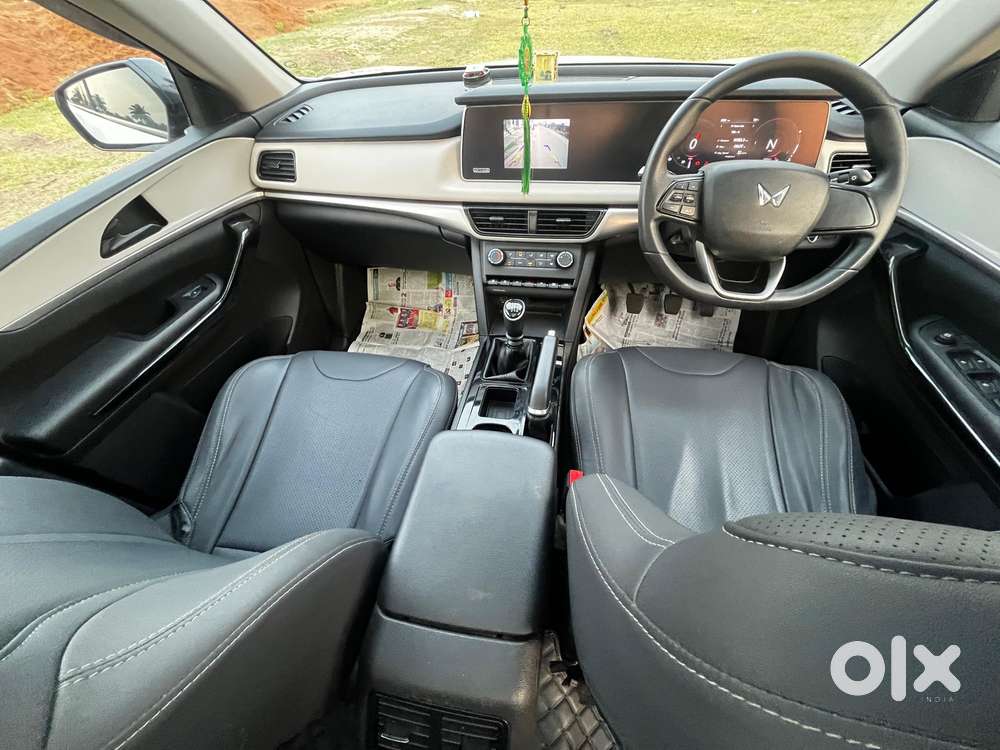 Mahindra Xuv700 2.2 Ax 5 Diesel Mt 7 Str, 2023, Diesel