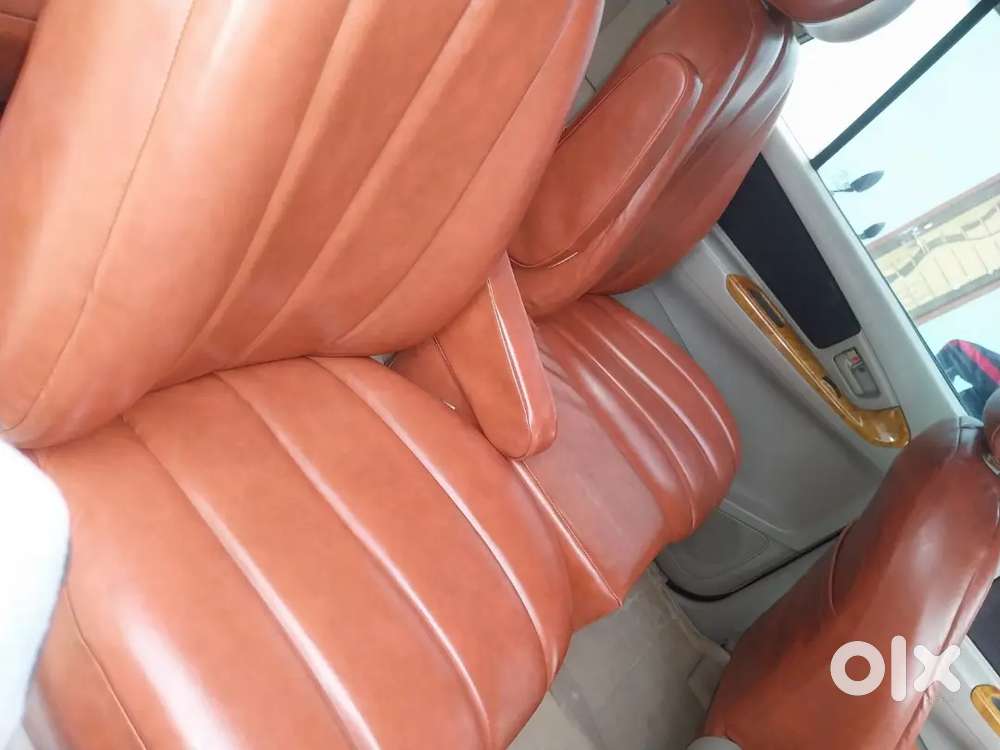 Toyota Innova Hycross 2013