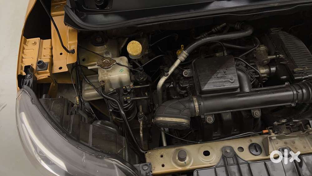 Renault Triber 1.0 Rxz Dual Tone, 2022, Petrol