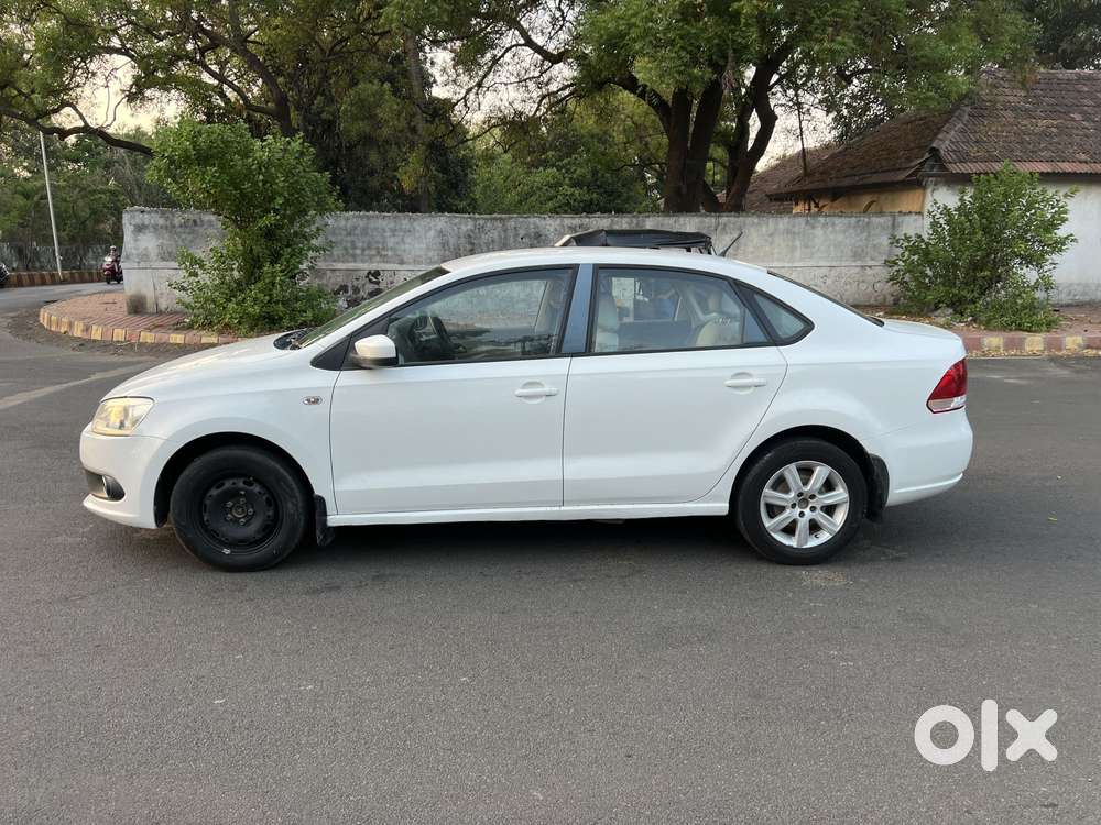 Volkswagen Vento 2010-2013 Petrol Highline At, 2011, Cng & Hybrids
