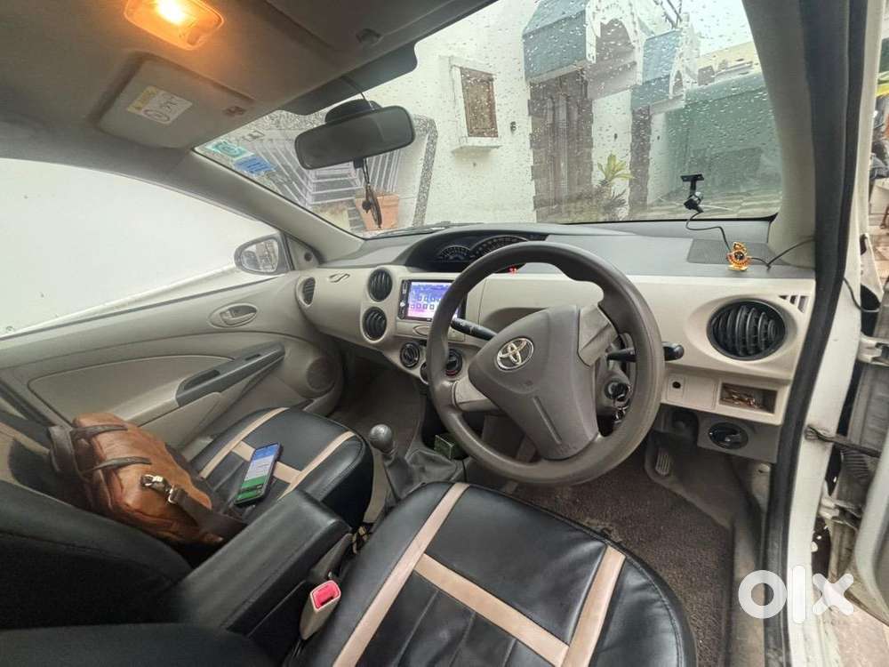 Toyota Car Manual 2016