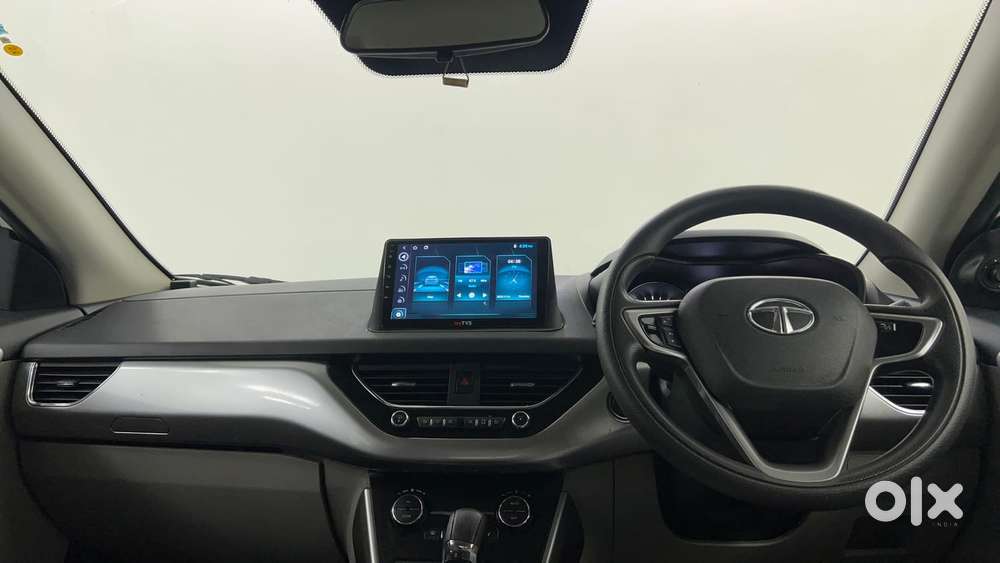 Tata Nexon 1.2 Revotron Xza Plus (l), 2018, Petrol