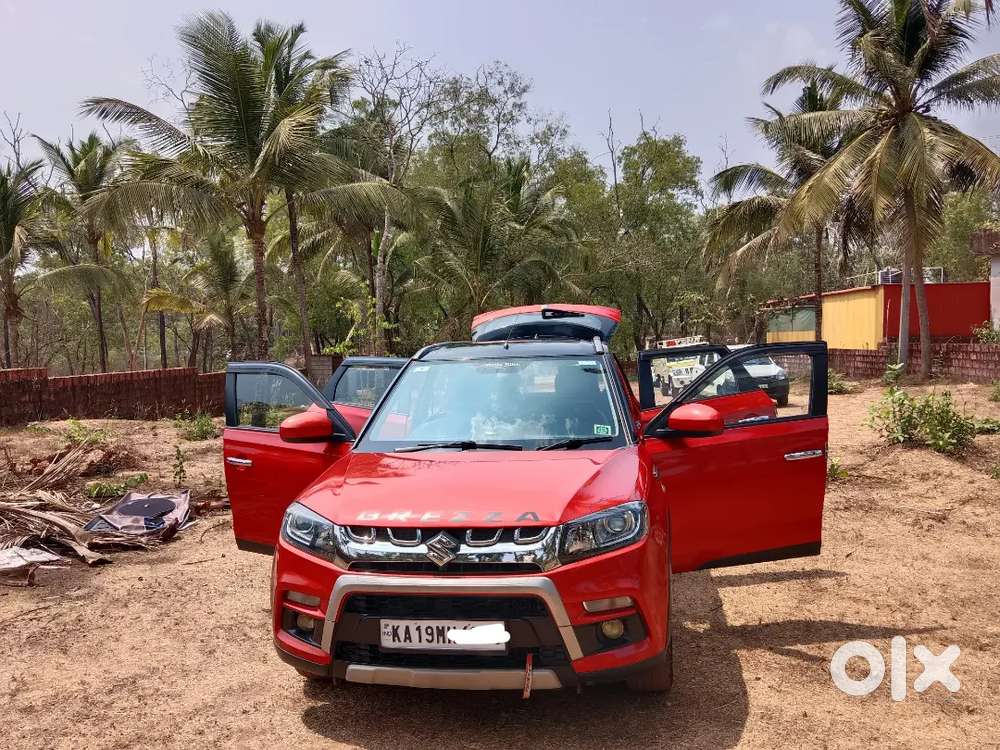 Maruthi Suzuki Brezza 2017 Diesel Well Maintained.