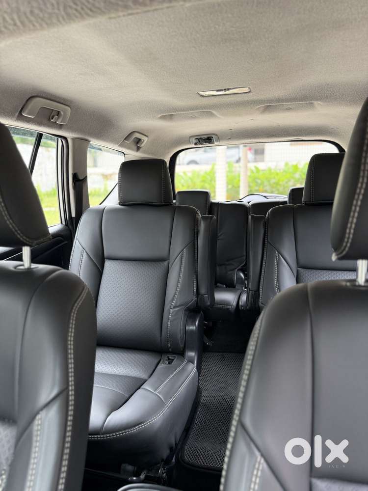 Toyota Innova Crysta 2.4 G Mt, 2017, Diesel