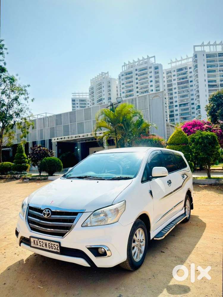 Toyota Innova 2014 Diesel Well Maintained